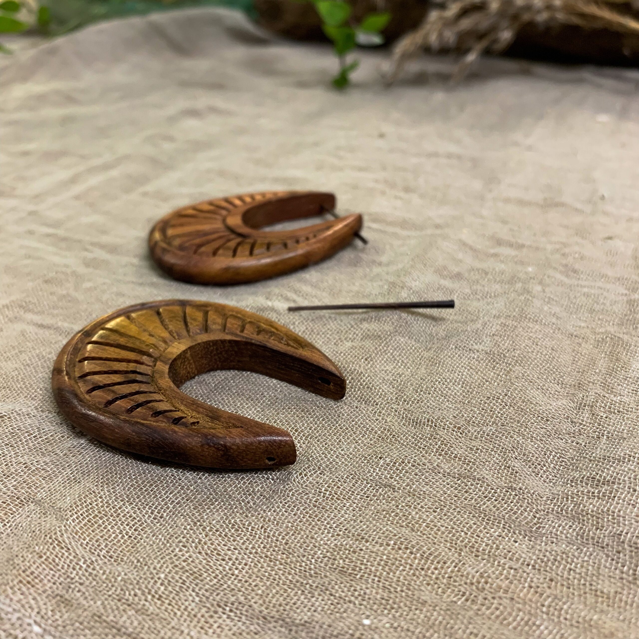 Cocos earrings wooden tribal jewellery Cocos earrings wooden tribal jewellery