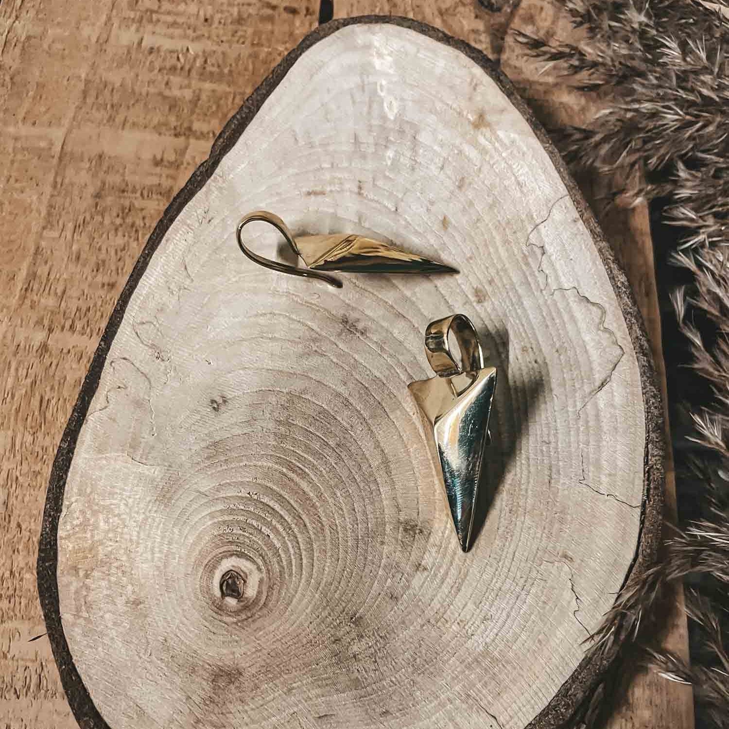 arrow ear weights brass