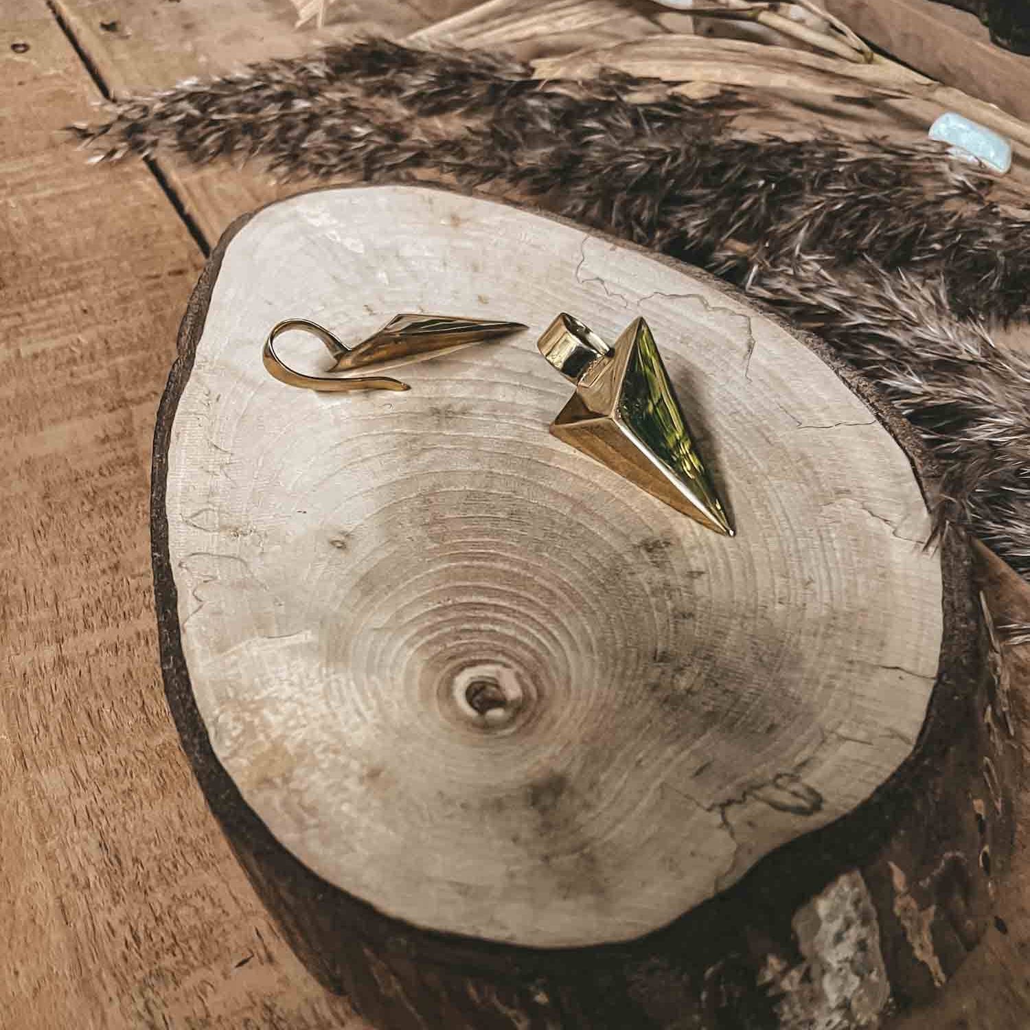 arrow ear weights brass