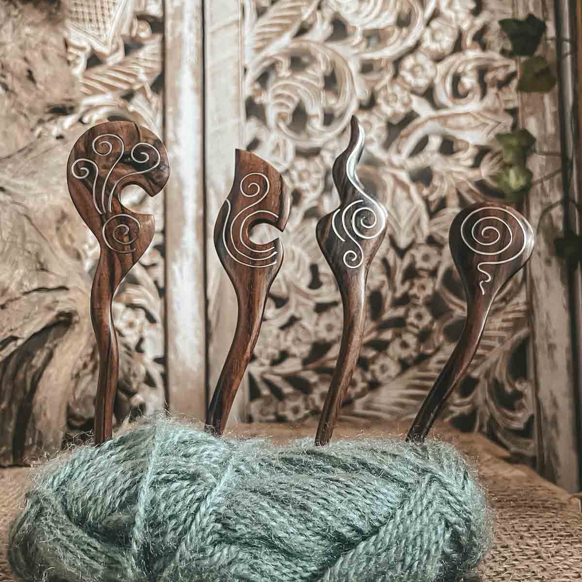 kyma-single-wooden-hairstick-02