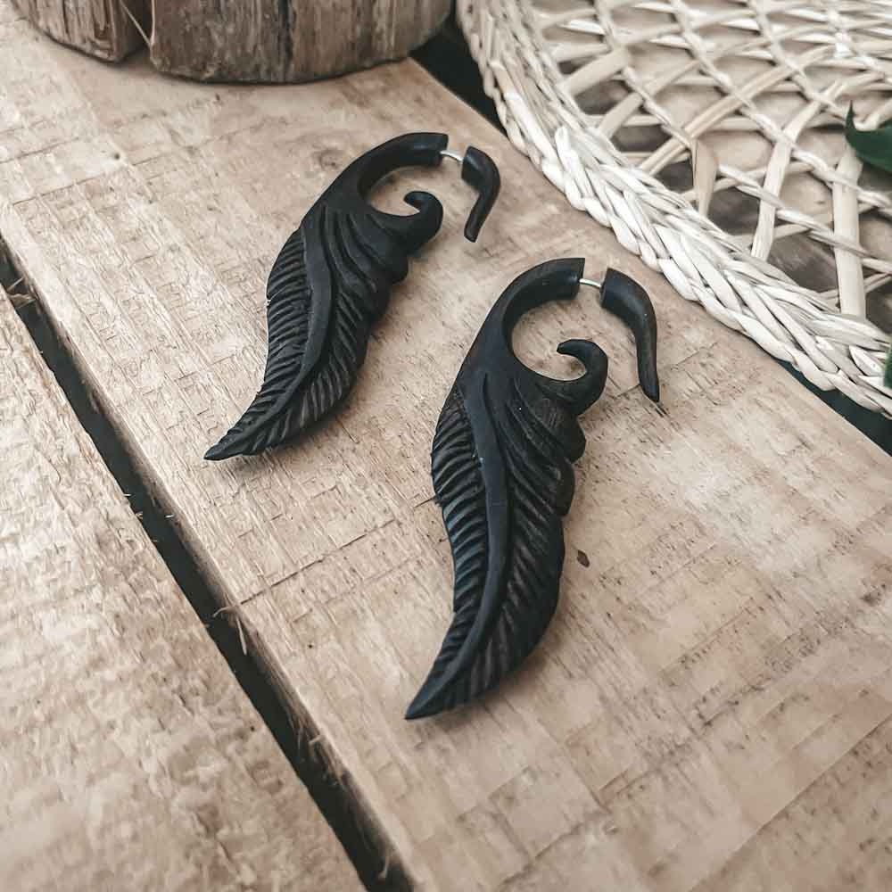 feather-wooden-fake-gauge-earrings-07